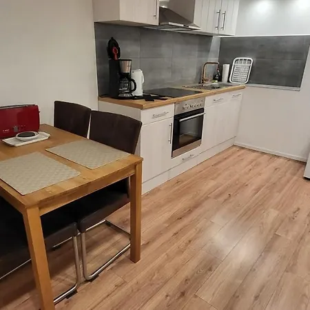 Burgstrasse * Fuldatal